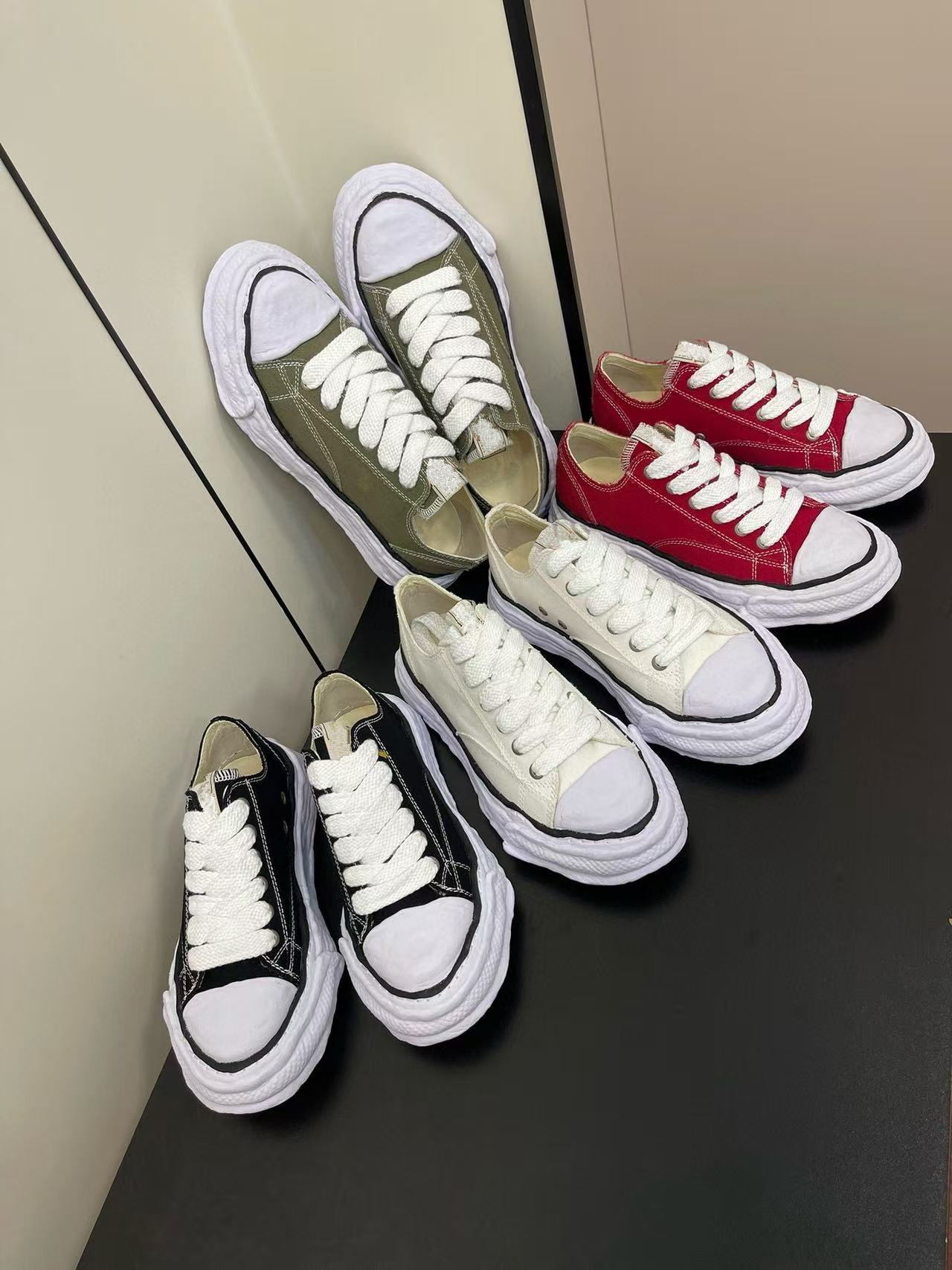 Erkekler için kanvas ayakkabıl - Men Shoes 2026 incelemesi ve fiyatı